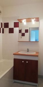 Location Appartement 2 pièces Meublé 35m² AIRE SUR L ADOUR 40800 - Photo 4