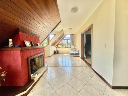 Casa com 5 quartos e 319m² para alugar em Marechal Rondon, Canoas. - Photo 3