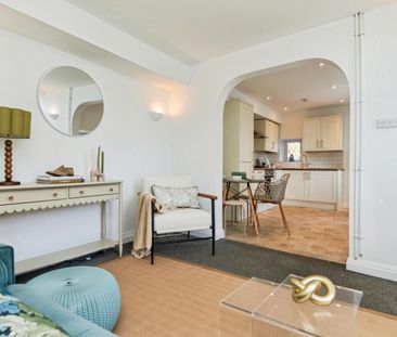 2 bedroom House To Let - Photo 1