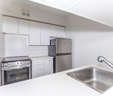 For Lease - 44 St Joseph Street Unit# 2116, Toronto, Ontario - Photo 6