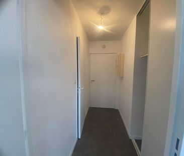 Location Appartement 1 pièce 34m² TALENCE 33400 - Photo 4