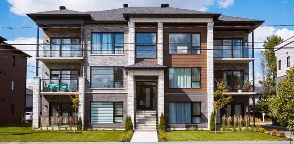 Appartement 4 1/2 rez-de-chaussée lumineux - Photo 2