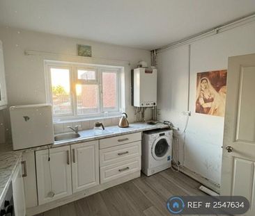3 bedroom maisonette to rent - Photo 5