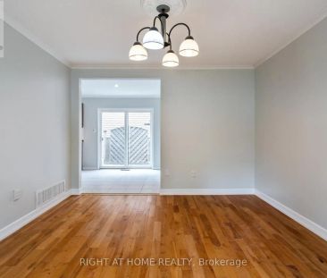 4 PRINCE EDWARD PLACE - Photo 5