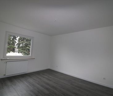 NEST FÜR SINGLES UND PAARE MIT GARTENNUTZUNG UND STELLPLATZ, 2-ZI-W... - Photo 1
