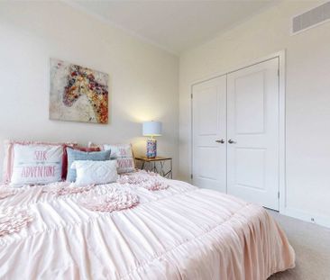 For Lease - 83 Boiton Street, Richmond Hill, Ontario - Photo 4