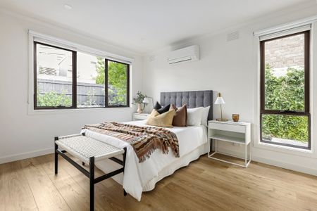 Thinking of selling? Contact our agent - Photo 4