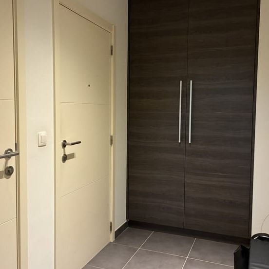 Appartement te huur - Photo 1