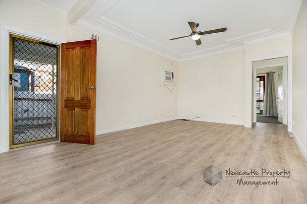170 Coal Point Road, Coal Point - Photo 1