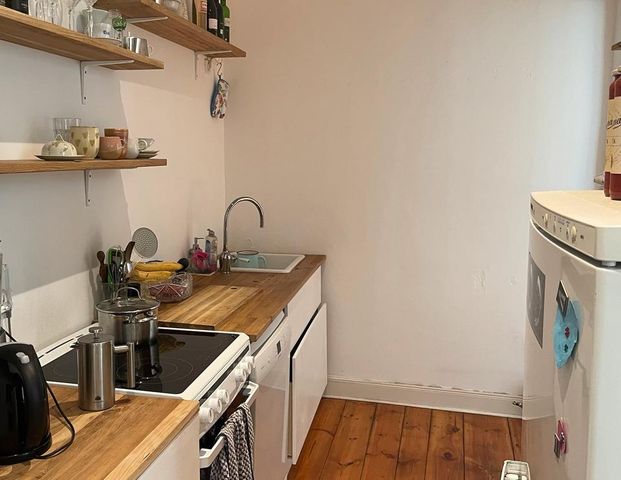 Charming Apartment in the Heart of Friedrichshain - Photo 1