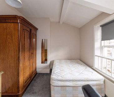 4 bedroom duplex to rent - Photo 2