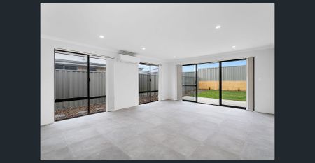 FOR RENT – MODERN FOUR-BEDROOM RESIDENCE - Photo 2