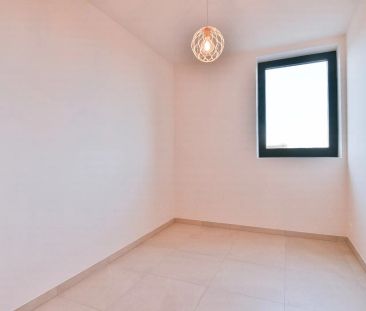 Nieuwbouwappartement met twee slaapkamers aan het kanaal van Oudenburg - Photo 1