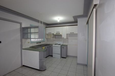 WALKING DISTANCE TO ALL AMENITIES - Photo 2
