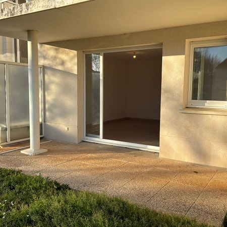 Location Appartement 2 pièces 38m² - Photo 3