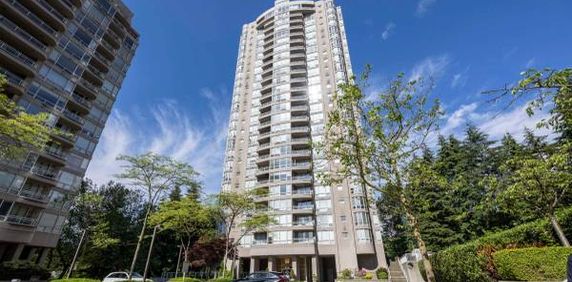 furnished 1 Private Bedroom Condo in Lougheed Mall Burnaby. SFU.BCIT - Photo 2