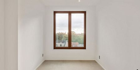 Duplex te huur in Antwerpen voor € 1.600 met 3 slaapkamers - Photo 4