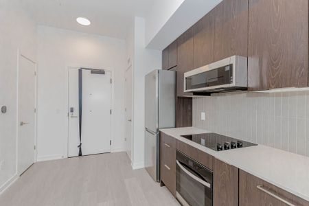 For Lease - 2501 Saw Whet Boulevard Unit# 113, Oakville, Ontario - Photo 3