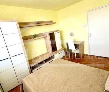 Apartament cu 3 camere, 55 mp, decomandat, Zona UMFST - Fotografie 6