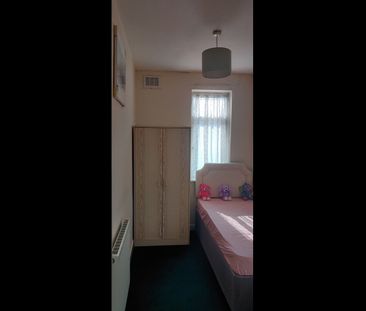 3 Bed Terraced House, The Avenue, CV3 - Photo 6