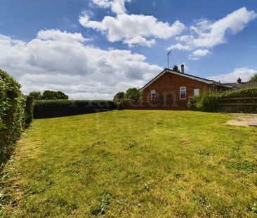 2 bedroom semi-detached bungalow to rent - Photo 5