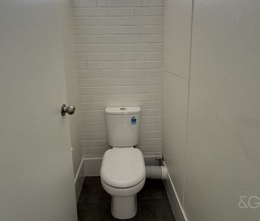 Modern, Cosy & Convenient - Photo 6