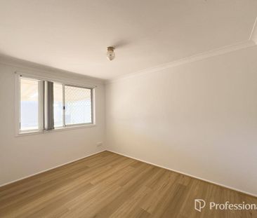 11 Maxwell Street, West Tamworth - Photo 2