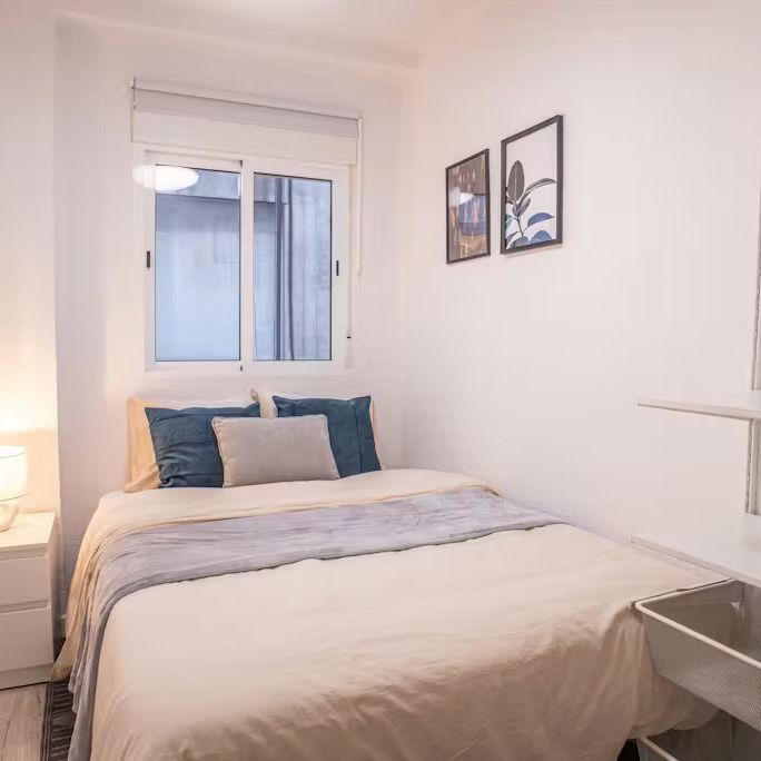 Carrer de Guillem Sorolla, Valencia, Valencian Community 46001 - Photo 1