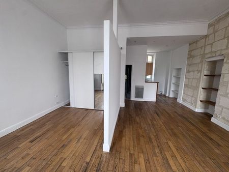 Location Appartement 1 pièce 37m² BORDEAUX 33000 - Photo 3