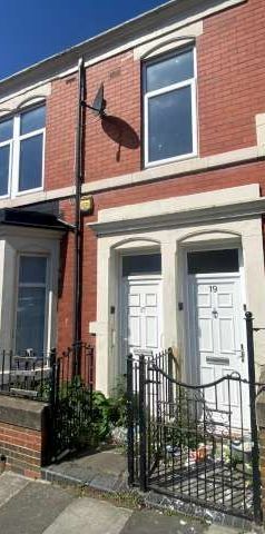 3 bed flat to rent in Ladykirk Road, Newcastle upon Tyne - Photo 1