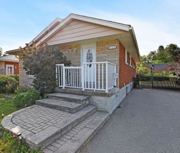 For Lease - 814 Pleasant Park Road Unit# A, Elmvale Acres and Area,... - Photo 2