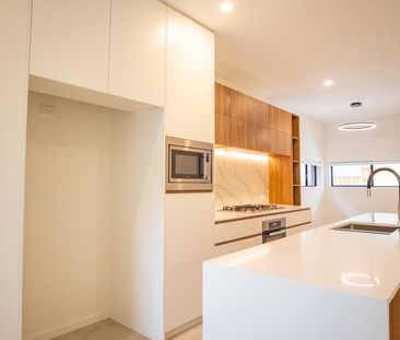 4/103 Crebert Street - Photo 4