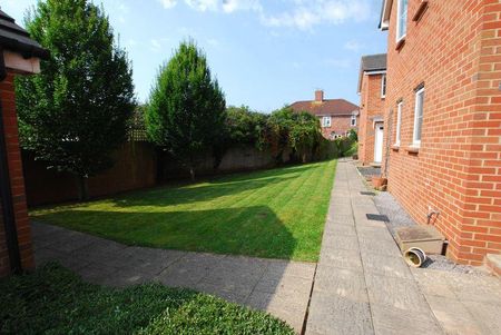 2 bedroom terraced house to rent - Photo 5