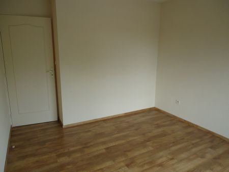 Location Appartement 3 pièces 72m² NEVERS 58000 - Photo 4