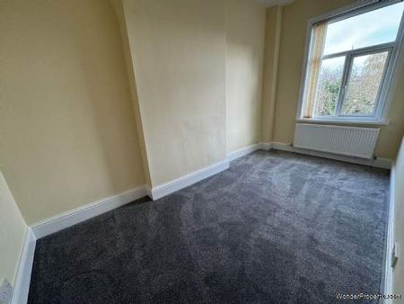 2 bedroom property to rent in Oldham - Photo 2