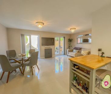 4 bed detached house to rent in Lysander Drive, Bracknell, Berkshir... - Photo 3