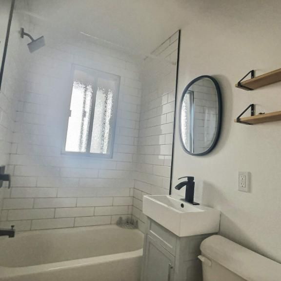 1 CH - 1 SDB - Montréal - $1,195 /mo - Photo 1