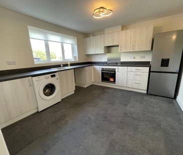 3 Bed Semi-Detached House, Poppy Lane, M6 - Photo 6