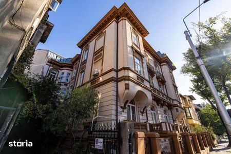 Spatiu generos si versatil pentru birouri sau activitati comerciale - Fotografie 3