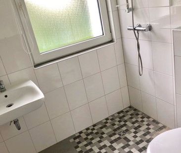 Stop: zentrale 2,5-Zimmer-Wohnung - Foto 2