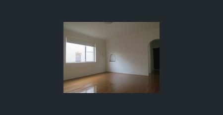 EASY CARE LIVING - Photo 3