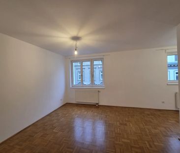 Zentrale Lage - Ansprechende Neubauwohnung mit super Grundriss - Photo 6