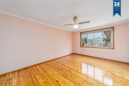 NDIS Suitable - Large Family Home in Prime Liverpool Location - Photo 3