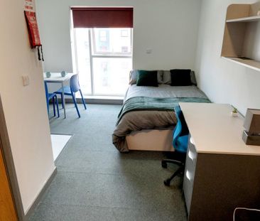 Studio to rent - Photo 5