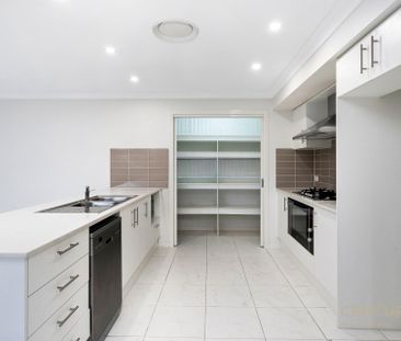 Large Family Home - Photo 5