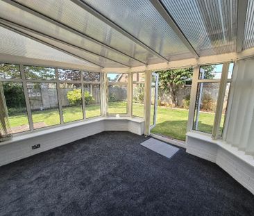 2 bedroom bungalow to rent - Photo 3