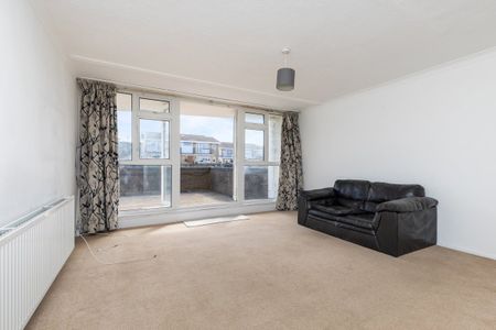 Pacific Court - Photo 3