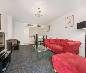 Falcon Wharf, Battersea, SW11 - Photo 1