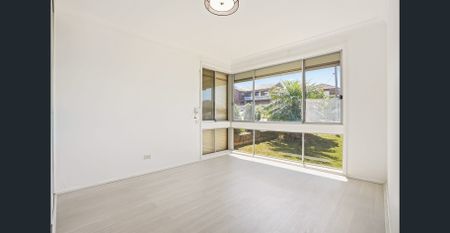 16 Percy St, Greystanes, NSW 2145 - Photo 4