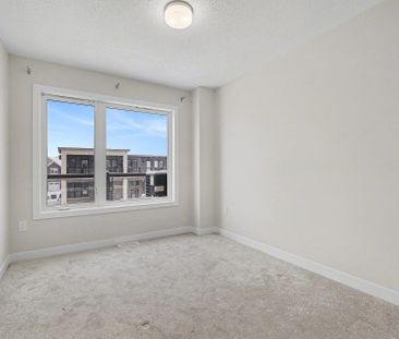 For Lease - 334 Catsfoot Walk, Barrhaven, Ontario - Photo 3